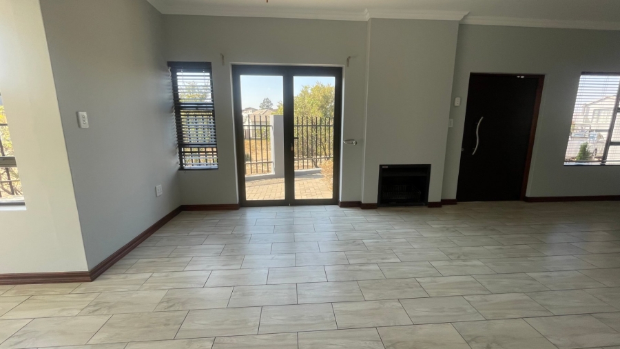 2 Bedroom Property for Sale in Melodie North West